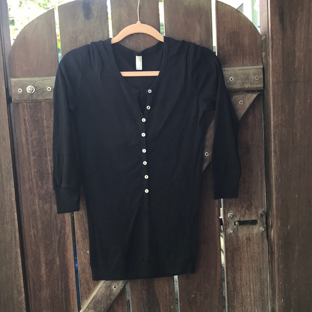 American apparel Henley %100 cotton black